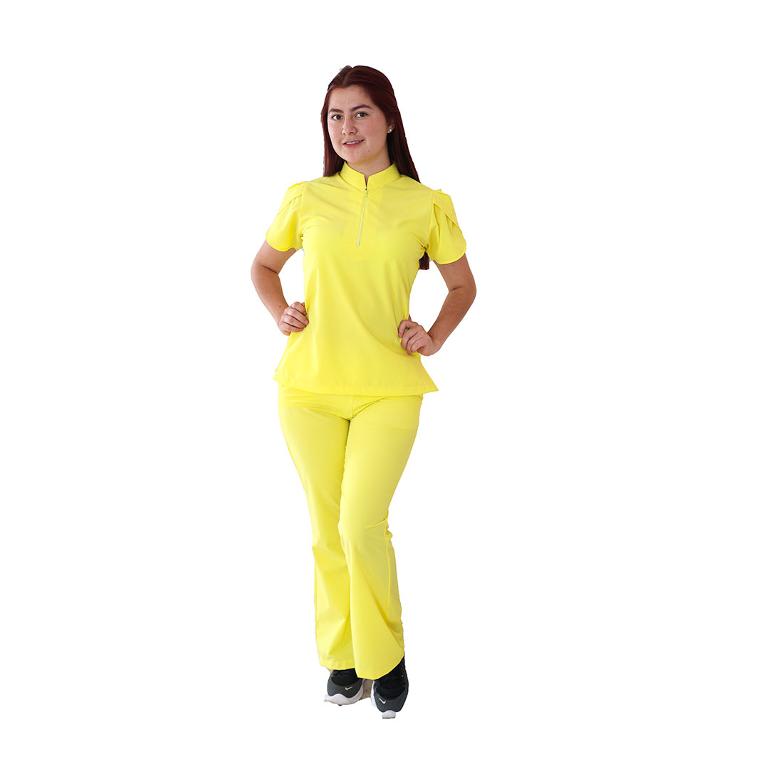 Modelo 22 uniforme medico con escote de cierre